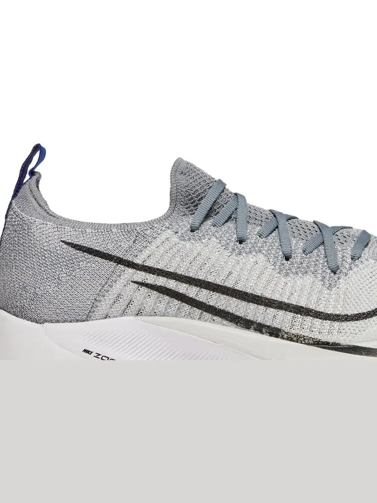 Кроссовки Nike Air Zoom Tempo NEXT% 'Paticle Grey' — изображение 2 из 8, серый