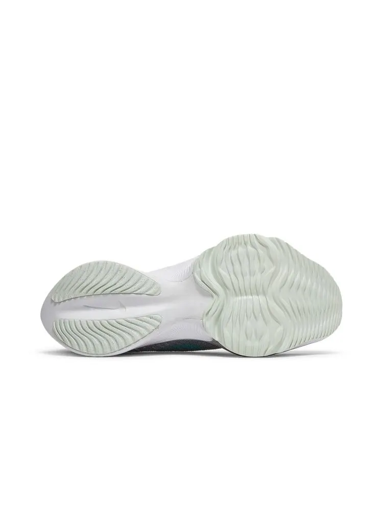 Кроссовки Nike Air Zoom Tempo NEXT% Flyknit — изображение 4 из 8, южный пляж