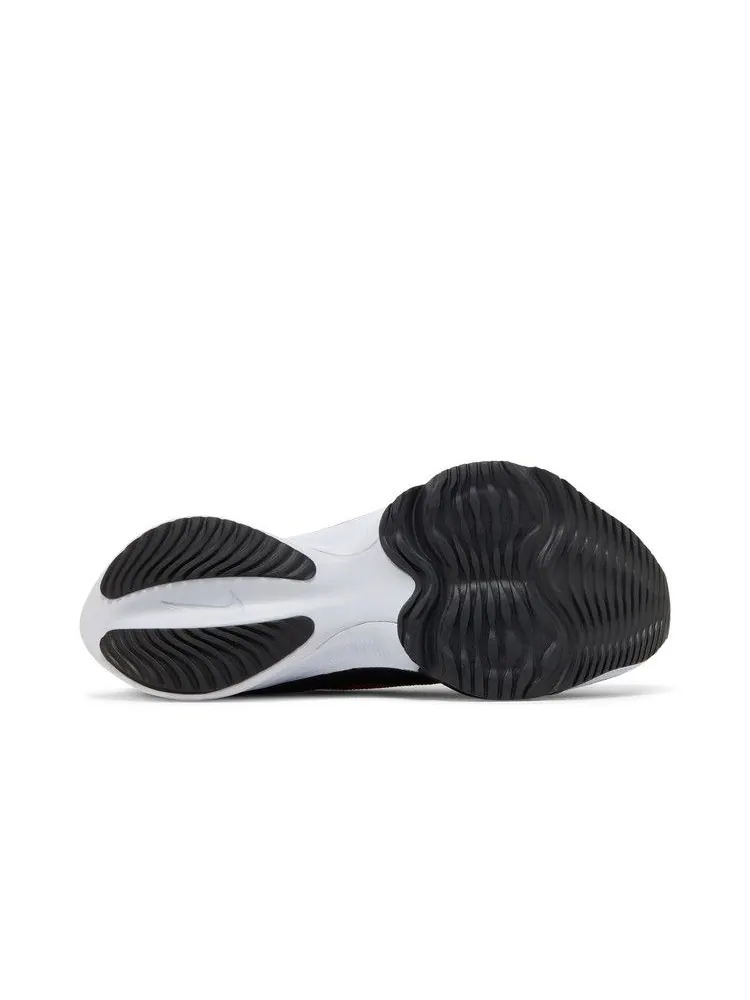 Кроссовки Nike Air Zoom Tempo NEXT% Flyknit — изображение 4 из 8, черный