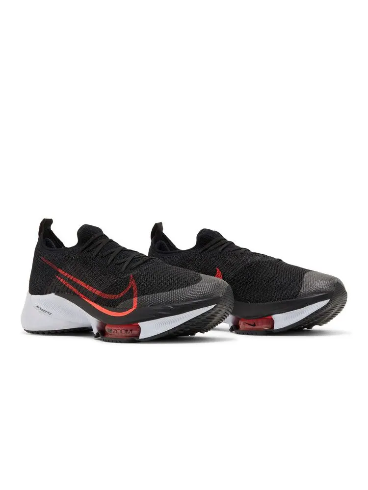Кроссовки Nike Air Zoom Tempo NEXT% Flyknit — изображение 8 из 8, черный