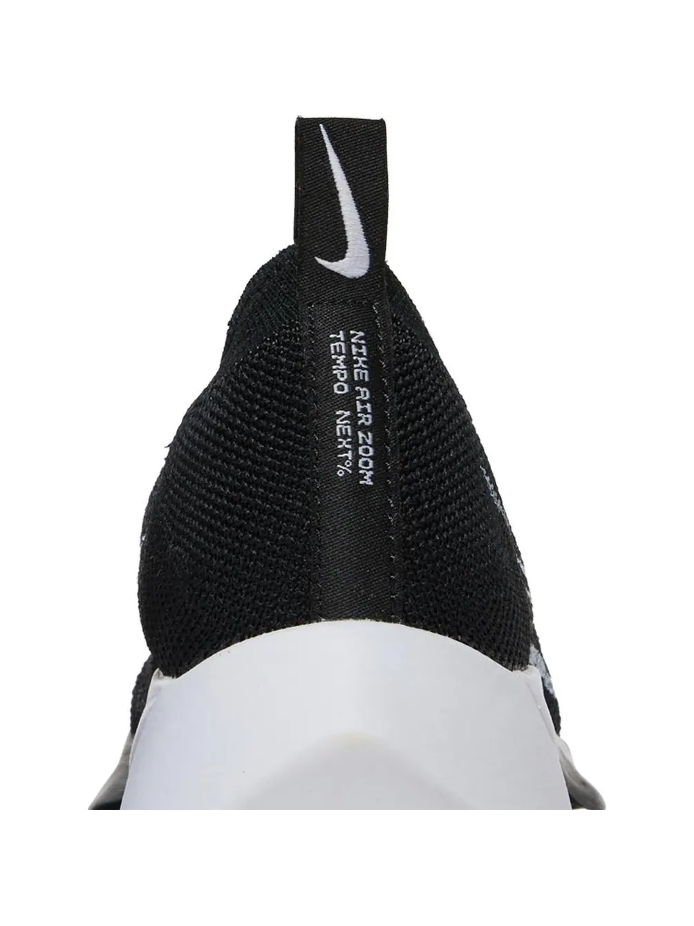 Кроссовки Nike Wmns Air Zoom Tempo NEXT% Flyknit 'Black White' — изображение 3 из 7, черный