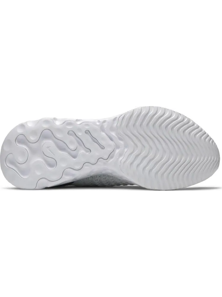 Кроссовки Nike Wmns React Phantom Run Flyknit 2 'True White Silver' — изображение 4 из 8, белый