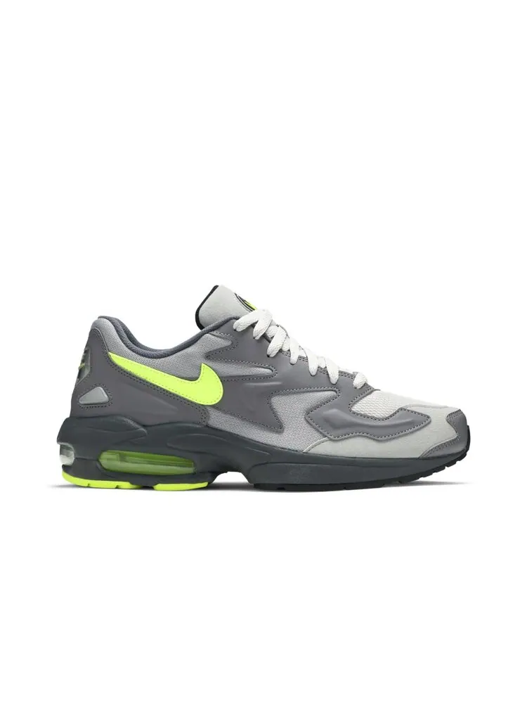 Кроссовки Nike Air Max 2 Light 'Gumsmoke Volt' — изображение 1 из 4, серый