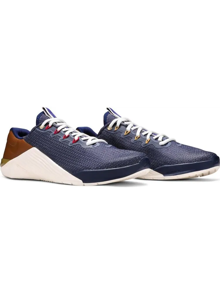 Кроссовки Nike Metcon 5 AMP 'USA' — изображение 8 из 8, синий
