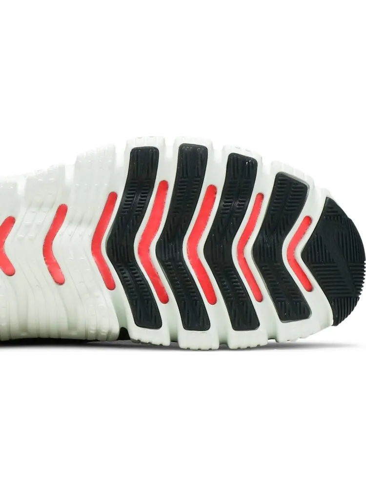 Кроссовки Nike Free Metcon 3 'Dark Grey Crimson' — изображение 5 из 8, серый