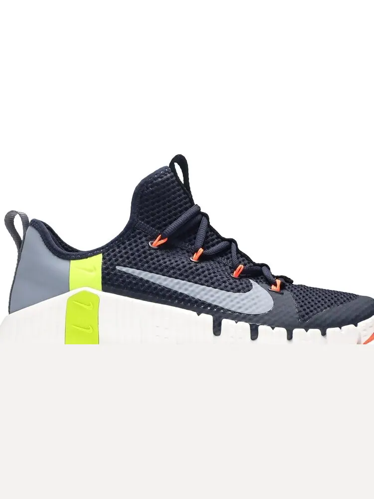 Кроссовки Nike Free Metcon 3 'Blackened Blue Ashen Slate' — изображение 2 из 8, синий