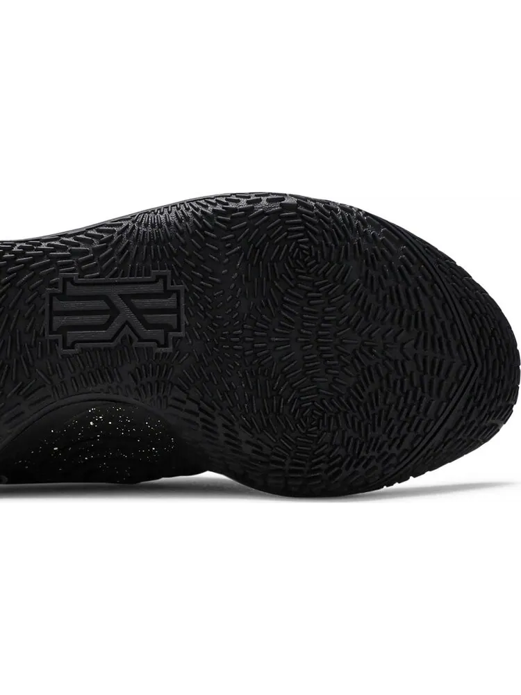 Кроссовки Nike Kyrie Low 3 'Black' — изображение 5 из 8, черный