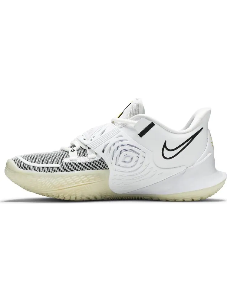 Кроссовки Nike Kyrie Low 3 'Eclipse' — изображение 3 из 8, белый