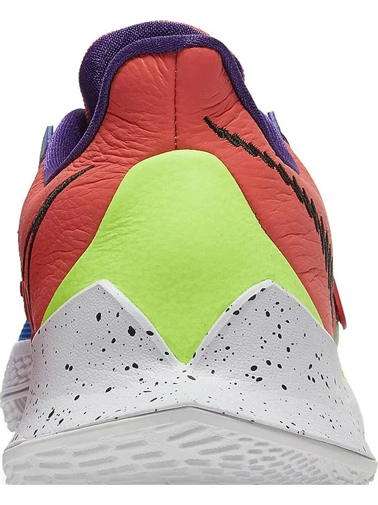 Кроссовки Nike Kyrie Low 3 'NY vs. NY' — изображение 7 из 8, красный