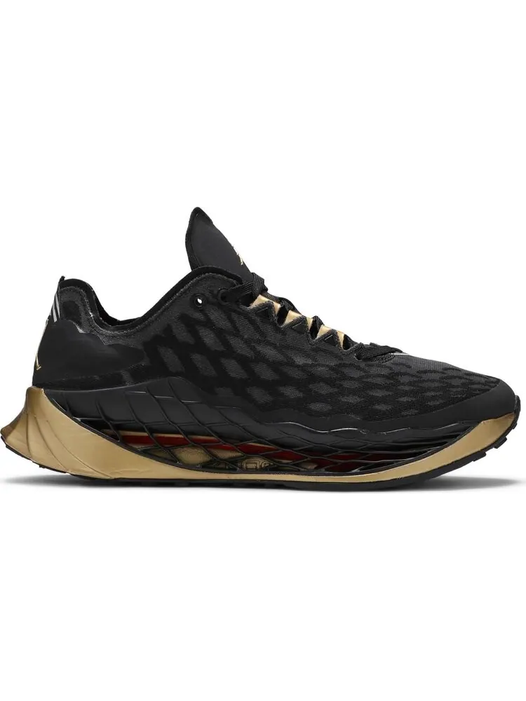 Кроссовки Jordan Zoom Trunner Ultimate Black Metallic Gold — изображение 1 из 8, черный