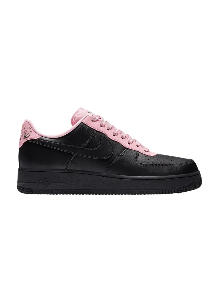 Кроссовки Nike Air Force 1 '07 LV8 'Black Pink Quilted Heel' — изображение 1 из 1, черный/черный/розовый
