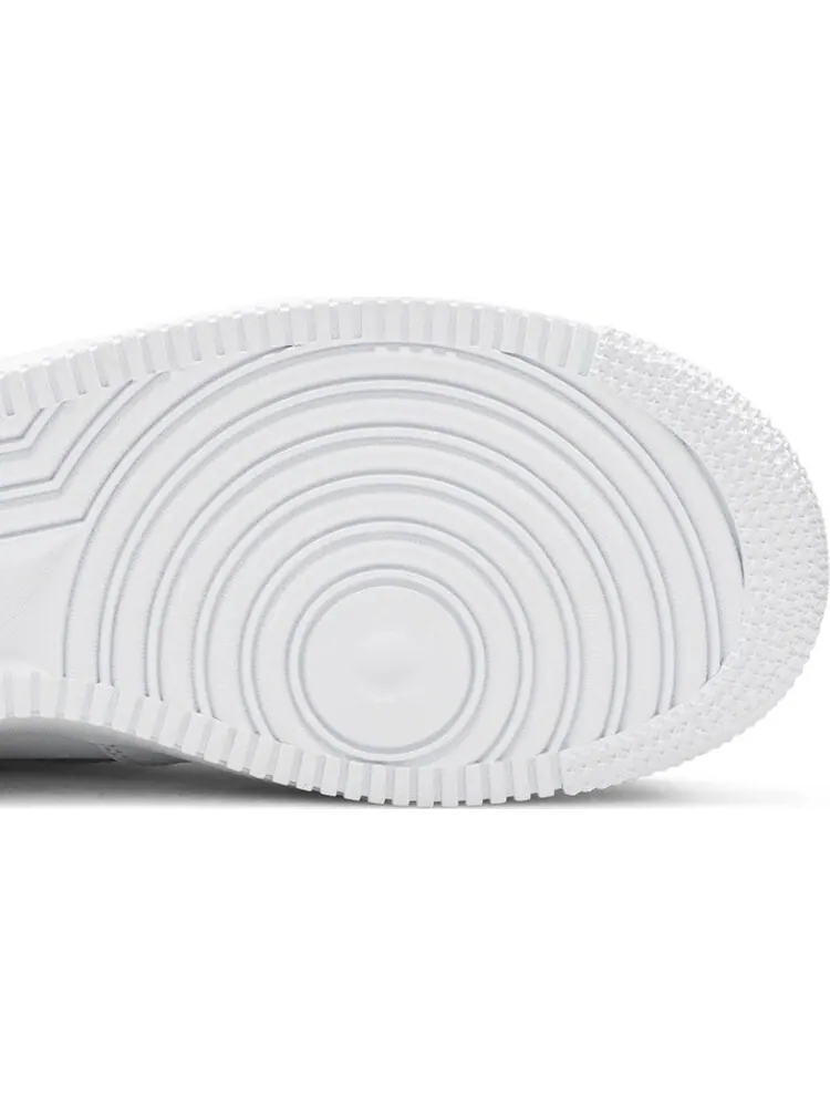 Кроссовки Nike Wmns Air Force 1 Low 'Iridescent Swoosh' — изображение 5 из 8, белый