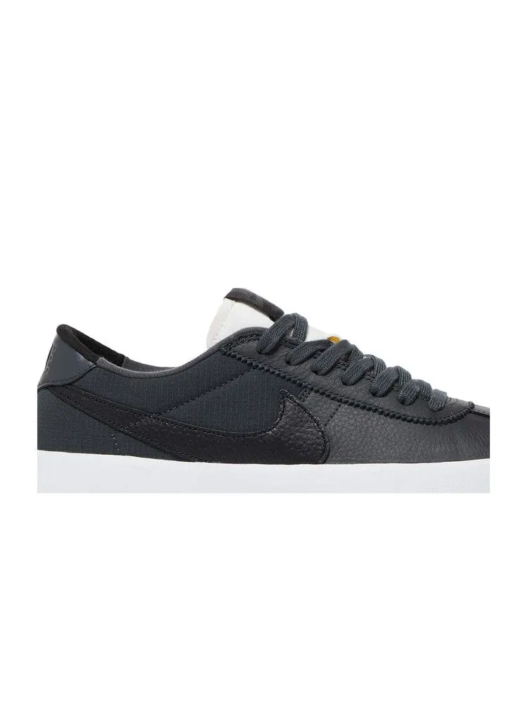 Кеды Nike Bruin React SB 'Anthracite' — изображение 3 из 9, белый/черный
