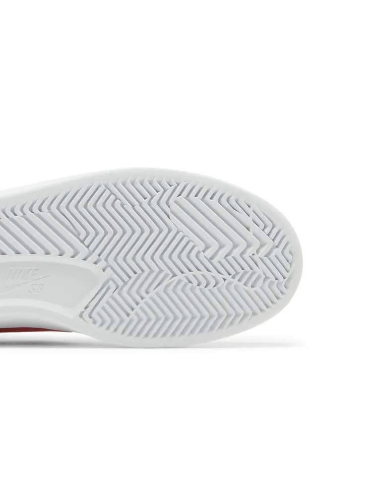 Кроссовки Bruin React SB 'White University Red' — изображение 5 из 8, белый красный