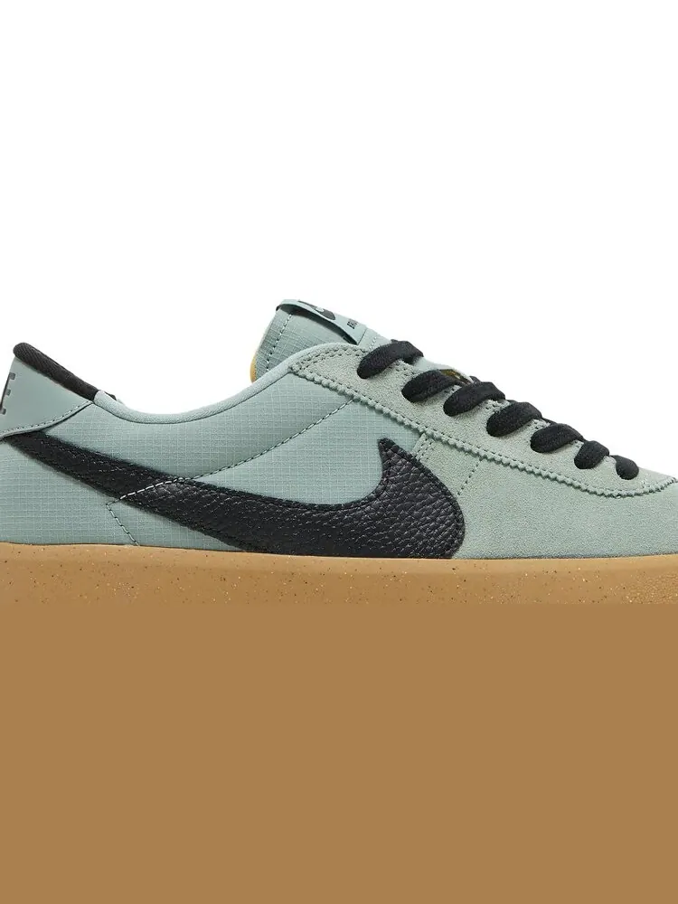 Кроссовки Nike Bruin React SB 'Jade Smoke Gum' — изображение 2 из 8, зеленый