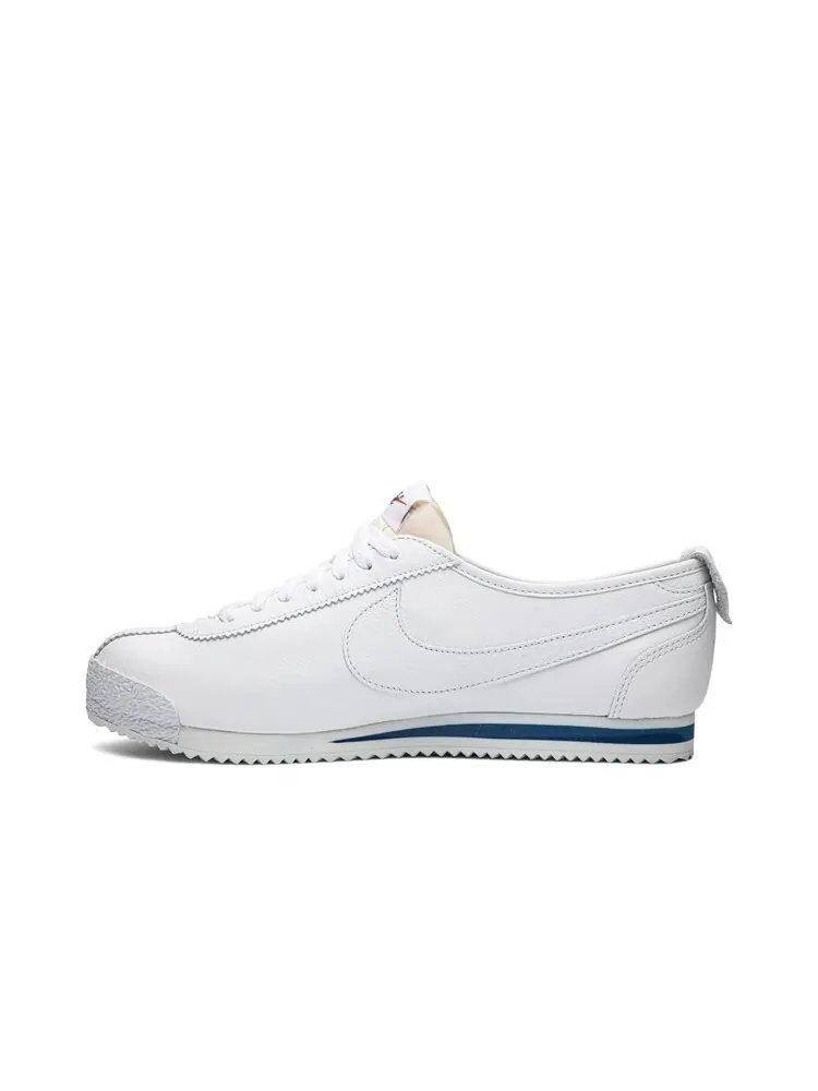 Кроссовки Nike Classic Cortez '72 QS 'Shoe Dog Pack - Dimension Six' — изображение 3 из 4, белый