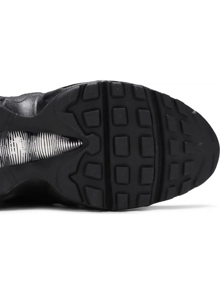Кроссовки Nike Air Max 95 Recraft GS 'Triple Black' — изображение 5 из 8, черный
