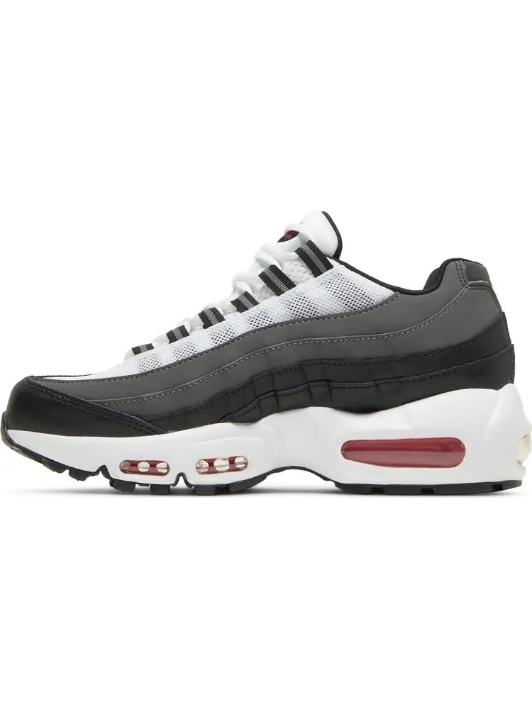 Кроссовки Nike Air Max 95 Recraft GS 'Iron Grey University Red' — изображение 3 из 8, серый
