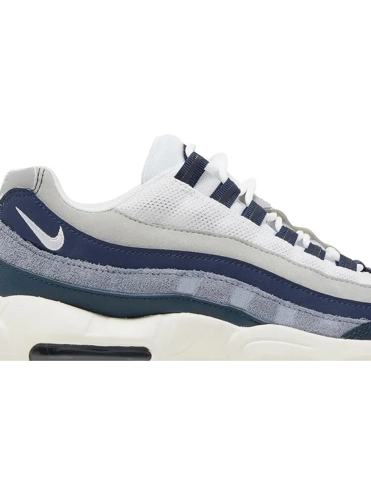 Кроссовки Nike Air Max 95 Recraft GS 'Midnight Navy' — изображение 2 из 8, синий