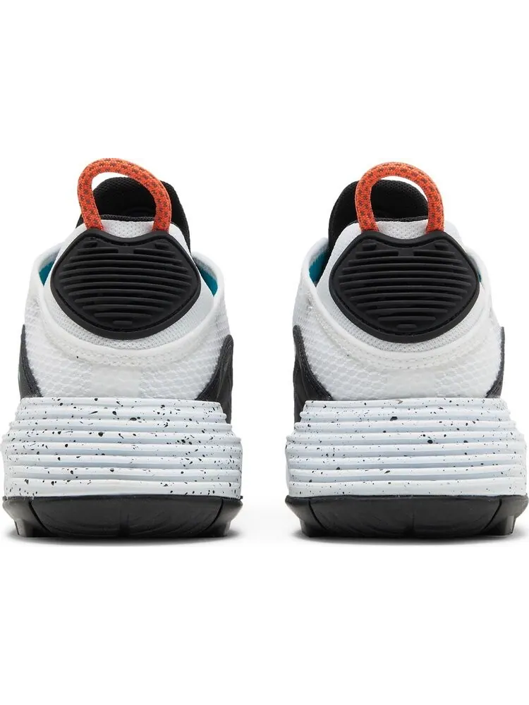 Кроссовки Nike Air Max 2090 GS 'White Turf Orange Speckled' — изображение 6 из 8, белый