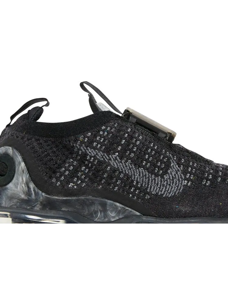Кроссовки Nike Air VaporMax 2020 Flyknit GS 'Dark Grey' — изображение 2 из 8, черный