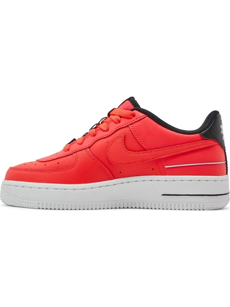 Кроссовки Nike Air Force 1 LV8 3 GS 'Laser Crimson' — изображение 3 из 8, красный