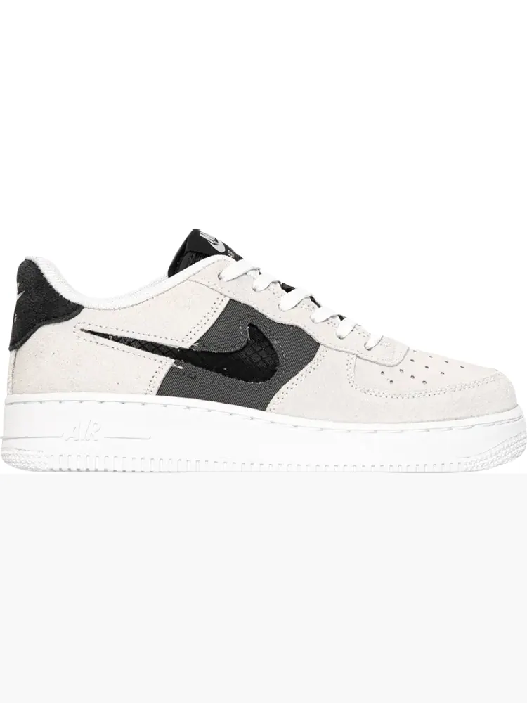 Кроссовки Nike Air Force 1 Low GS — изображение 1 из 1, белый черный