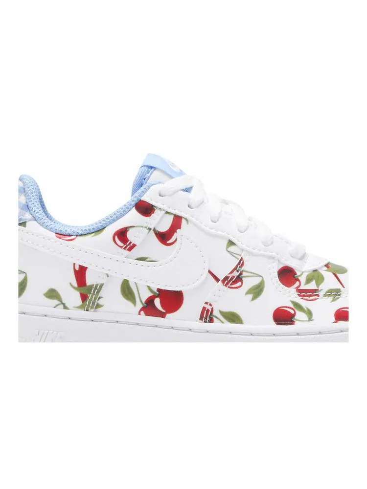 Кроссовки Nike Air Force 1 Low GS 'Cherry' — изображение 3 из 9