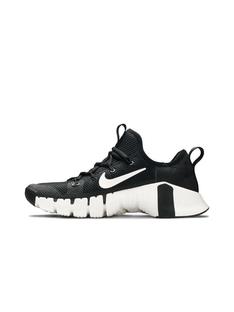 Кроссовки Nike Wmns Free Metcon 3 'Black' — изображение 4 из 9, черный/белый