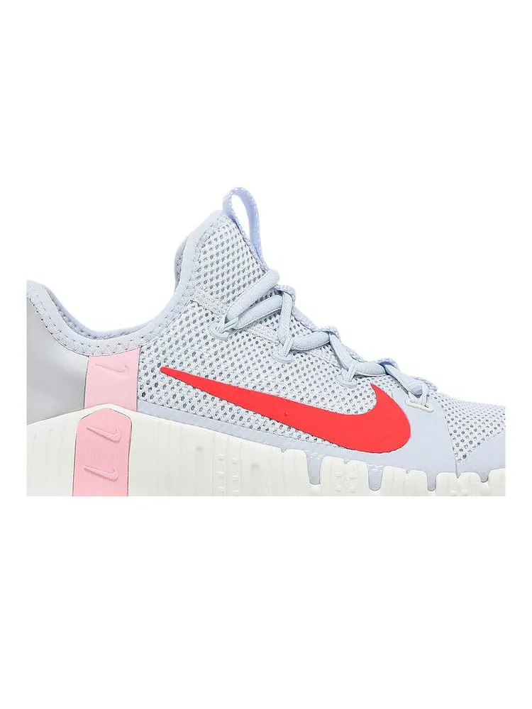 Кроссовки Nike Wmns Free Metcon 3 — изображение 2 из 8, серый яркий