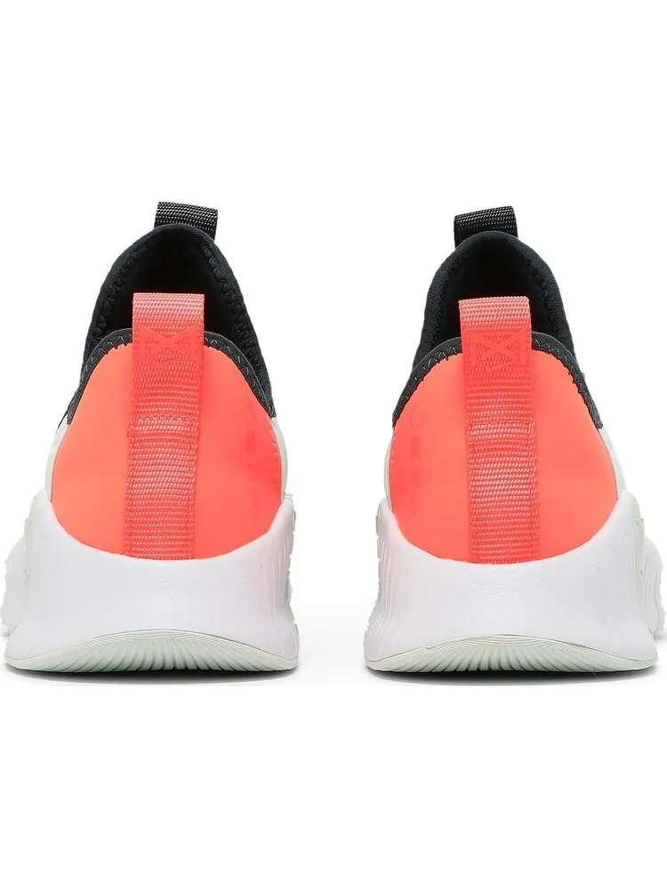Кроссовки Nike Wmns Free Metcon 3 'Black Bright Mango' — изображение 6 из 8, черный