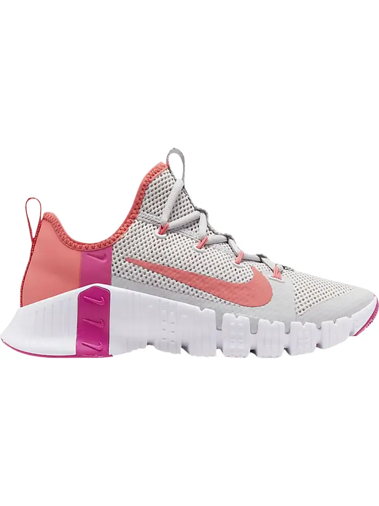 Кроссовки Nike Wmns Free Metcon 3 'Vast Grey Fire Pink' — изображение 1 из 1, серый