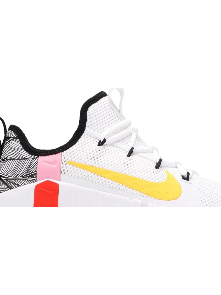Кроссовки Nike Wmns Free Metcon 3 'White Team Orange' — изображение 2 из 8, белый