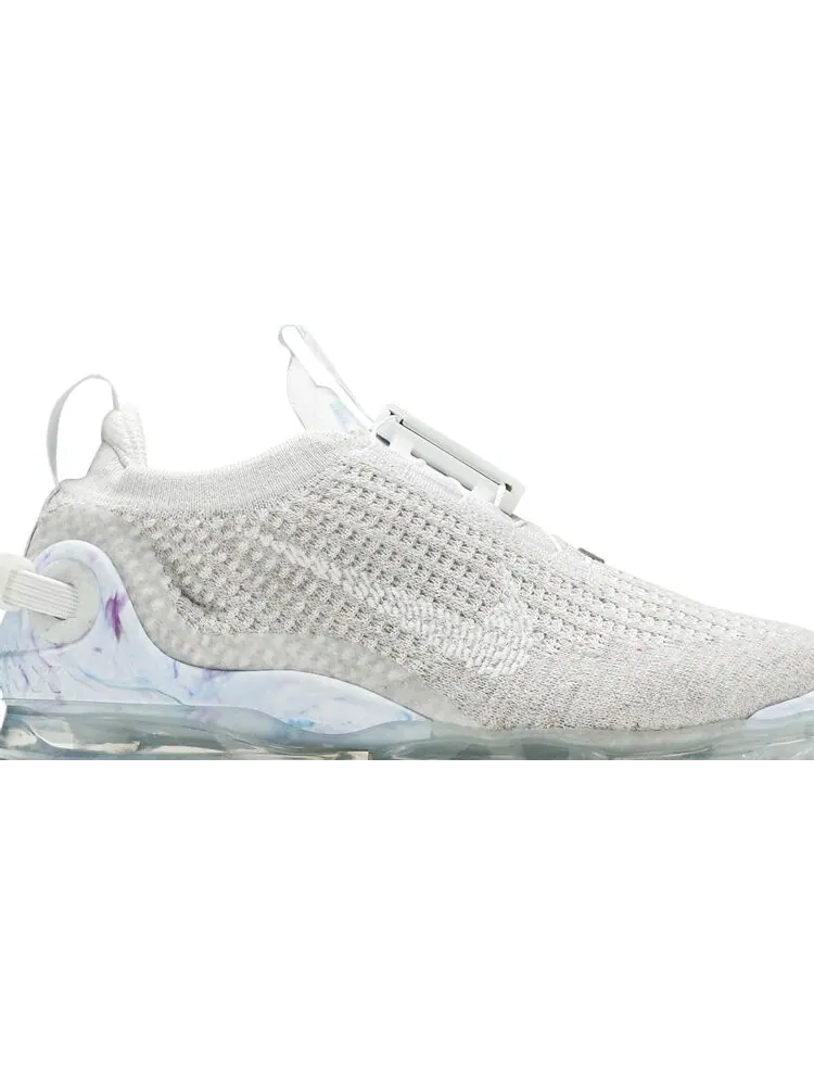 Кроссовки Nike Wmns Air VaporMax 2020 Flyknit 'Summit White' — изображение 2 из 8, белый