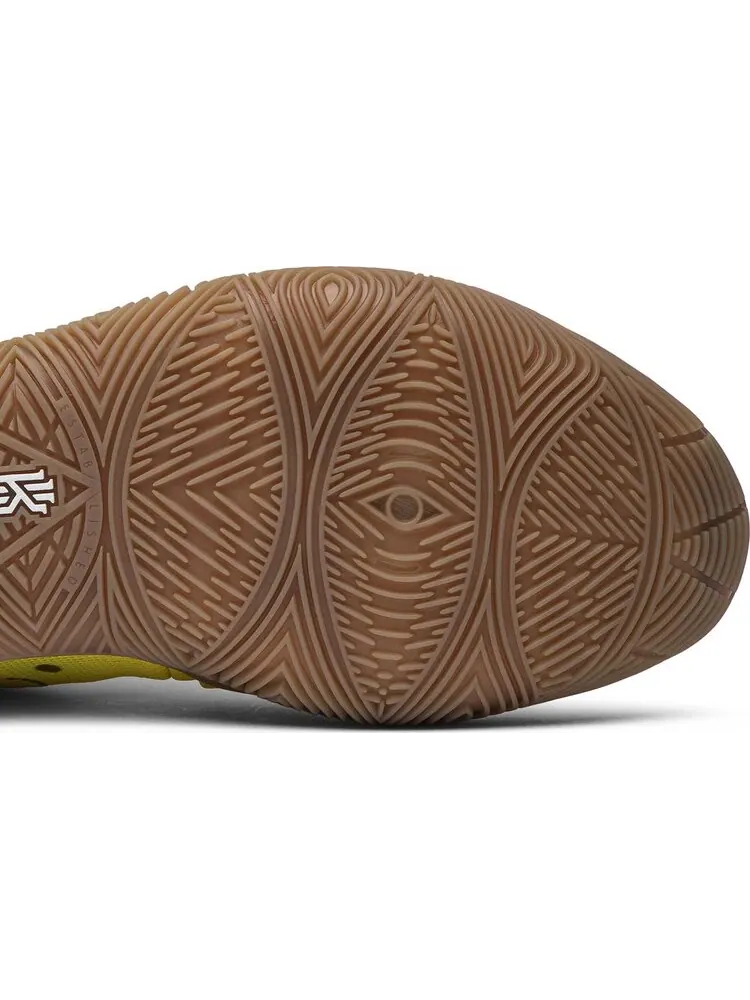 Кроссовки Nike SpongeBob SquarePants x Kyrie 5 'SpongeBob' — изображение 5 из 8, желтый