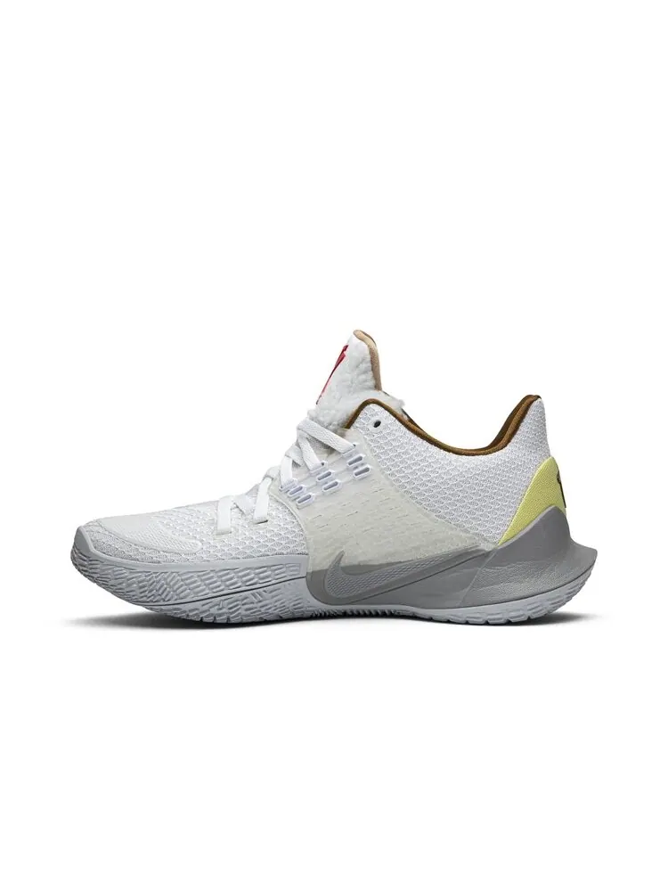 Кроссовки Nike SpongeBob SquarePants x Kyrie Low 2 'Sandy Cheeks' — изображение 3 из 4, белый