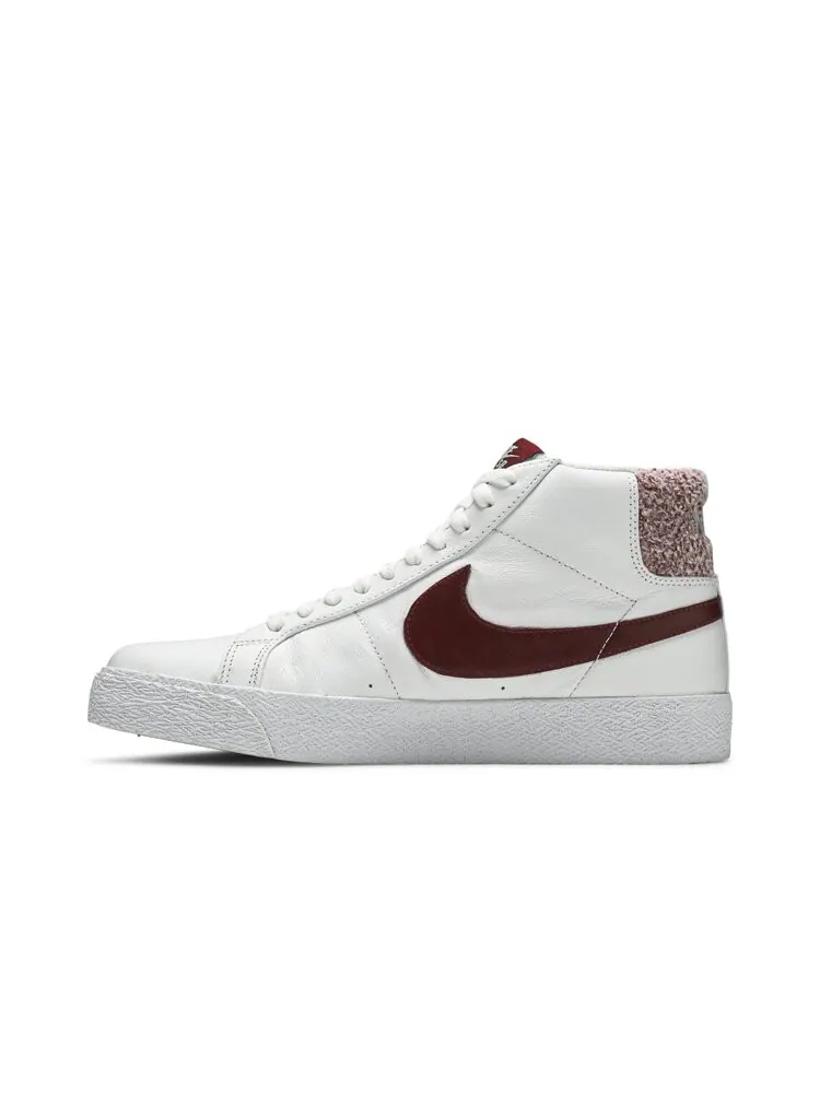 Кроссовки Nike Blazer Mid SB 'Team Red' — изображение 3 из 4, красный
