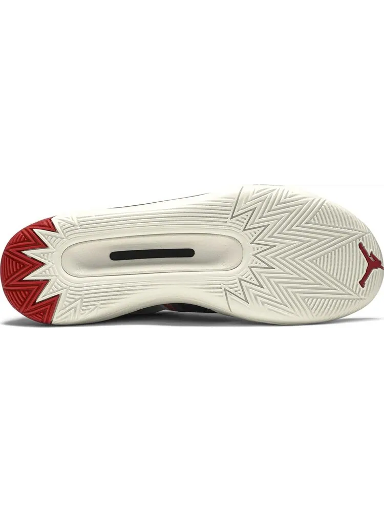 Кроссовки Jordan Defy SP White Black Red — изображение 4 из 8, белый