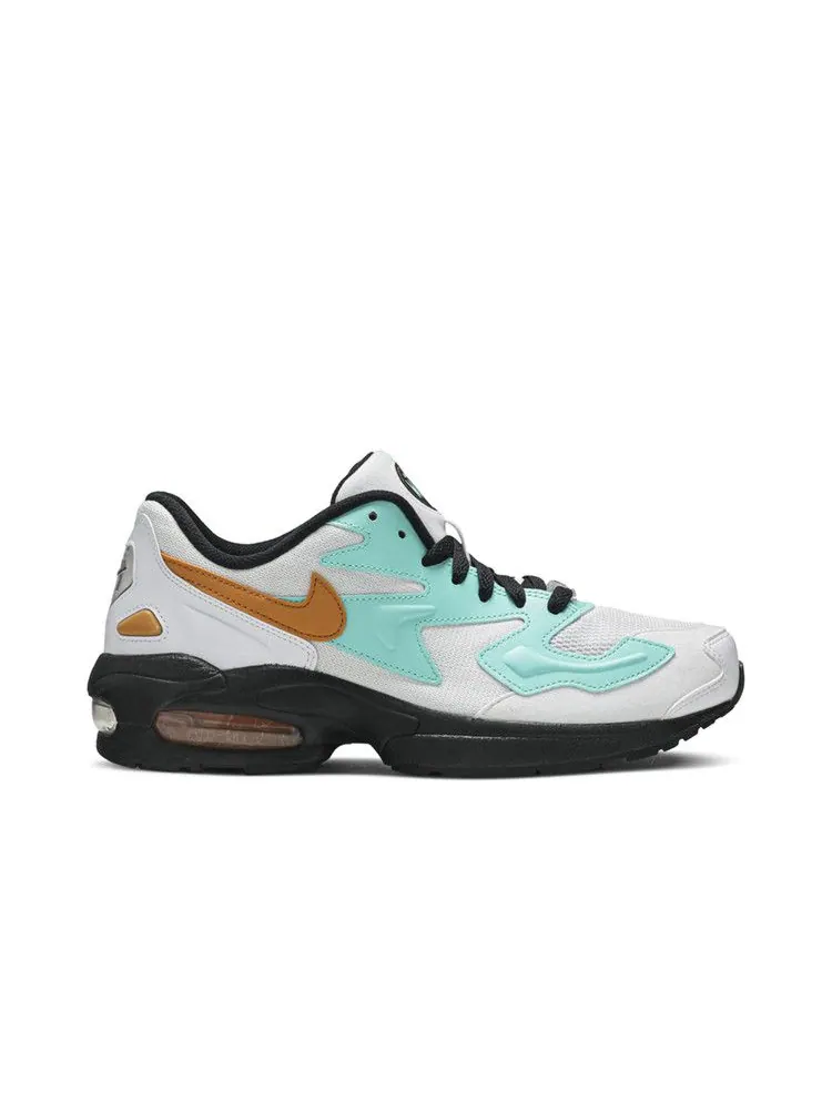 Кроссовки Nike Wmns Air Max 2 Light 'Jaguars' — изображение 2 из 9, белый//зеленый