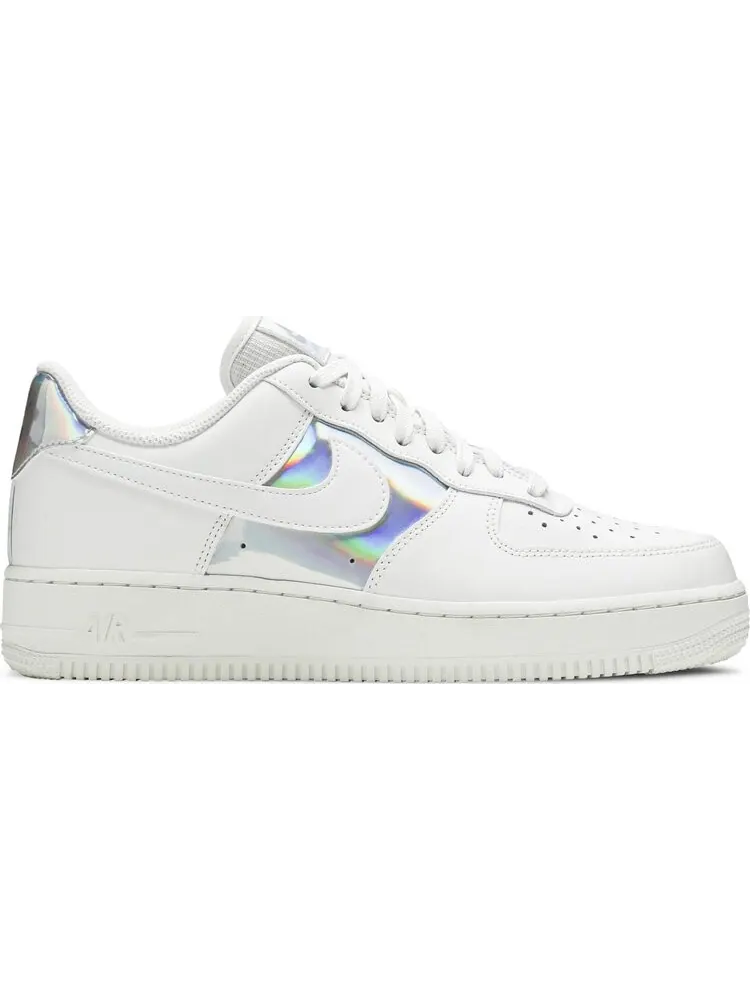 Кроссовки Nike Wmns Air Force 1 Low 'White Iridescent' — изображение 1 из 8, белый