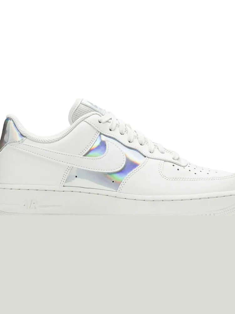 Кроссовки Nike Wmns Air Force 1 Low 'White Iridescent' — изображение 2 из 8, белый