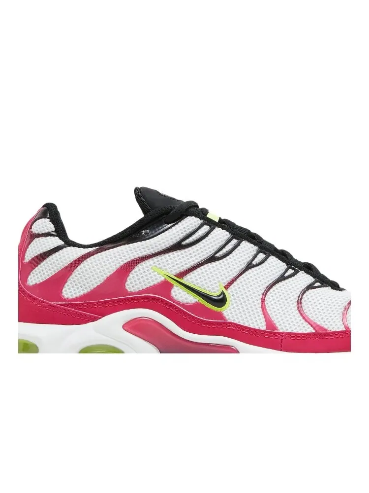 Кроссовки Nike Air Max Plus 'Fuchsia' — изображение 2 из 4, розовый