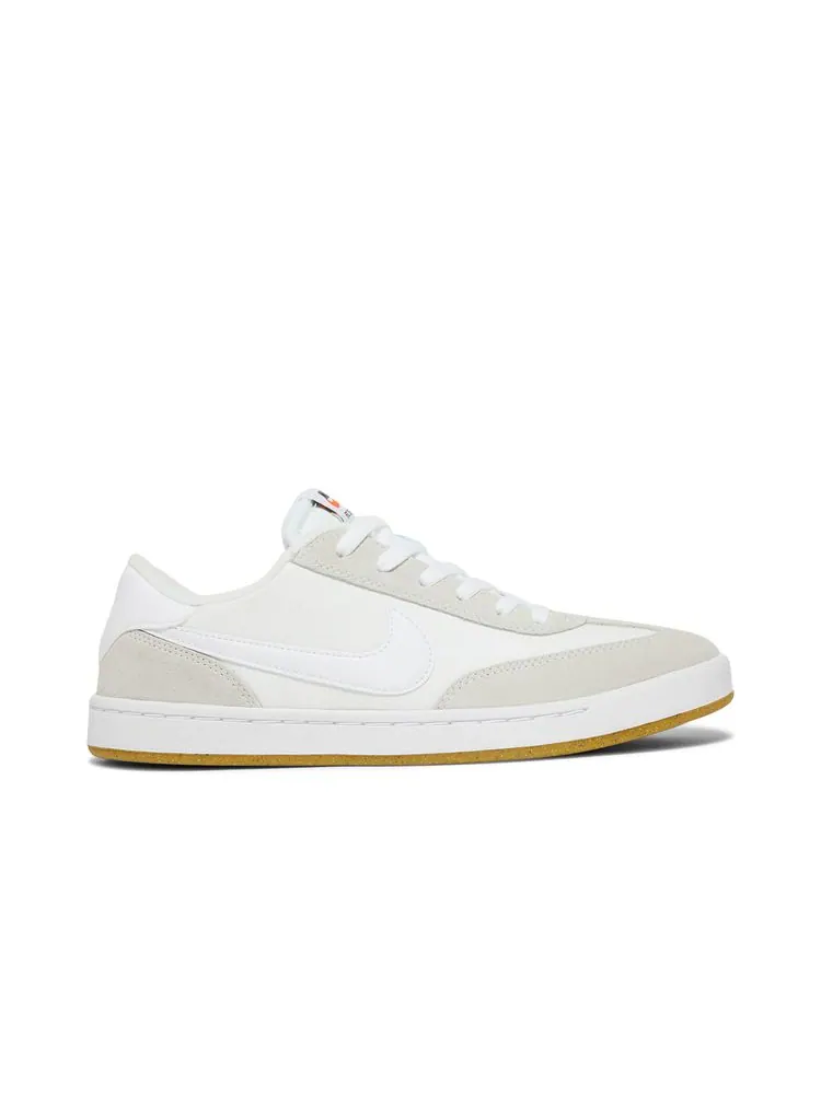 Кроссовки FC Standard SB 'Summit White Gum' — изображение 1 из 8, белый