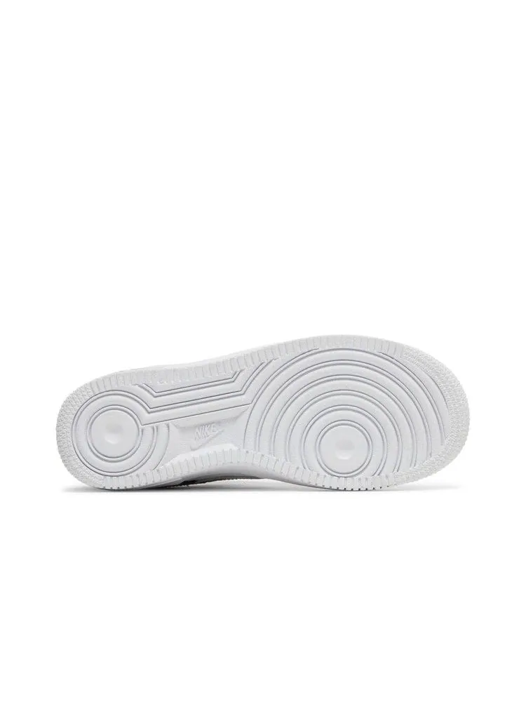 Кроссовки Nike Air Force 1 Low LV8 GS, Spurs — изображение 4 из 8, белый