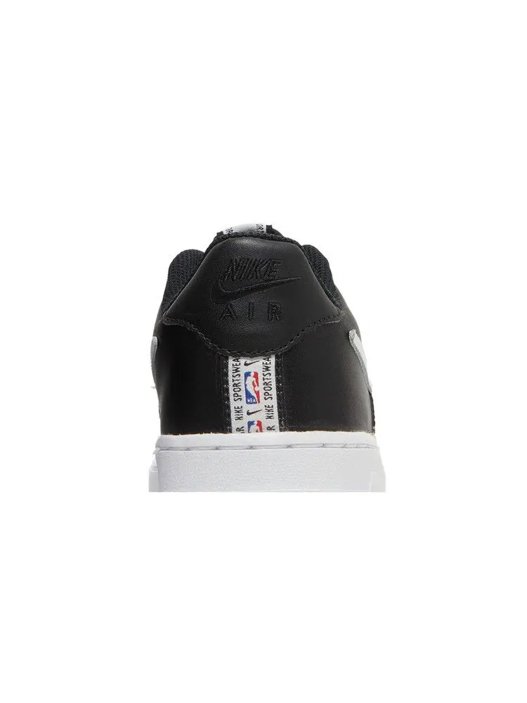 Кроссовки Nike Air Force 1 Low LV8 GS, Spurs — изображение 7 из 8, белый