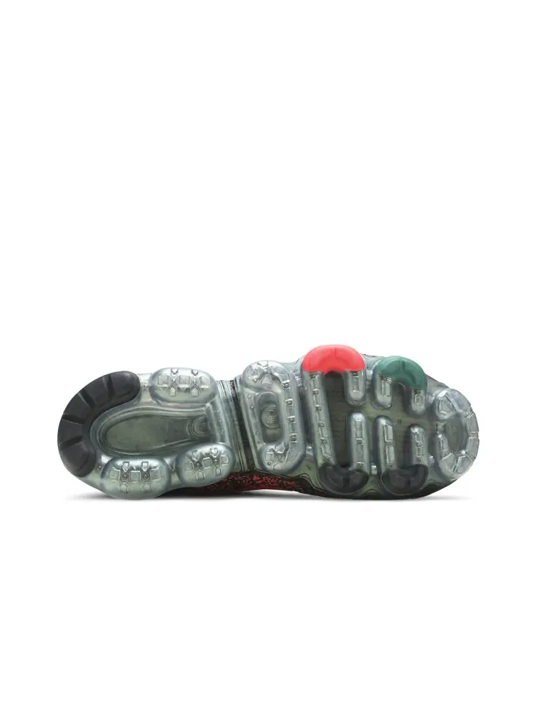 Кроссовки Nike Air VaporMax 3.0 'China Hoop Dreams - Black' — изображение 4 из 4, красный