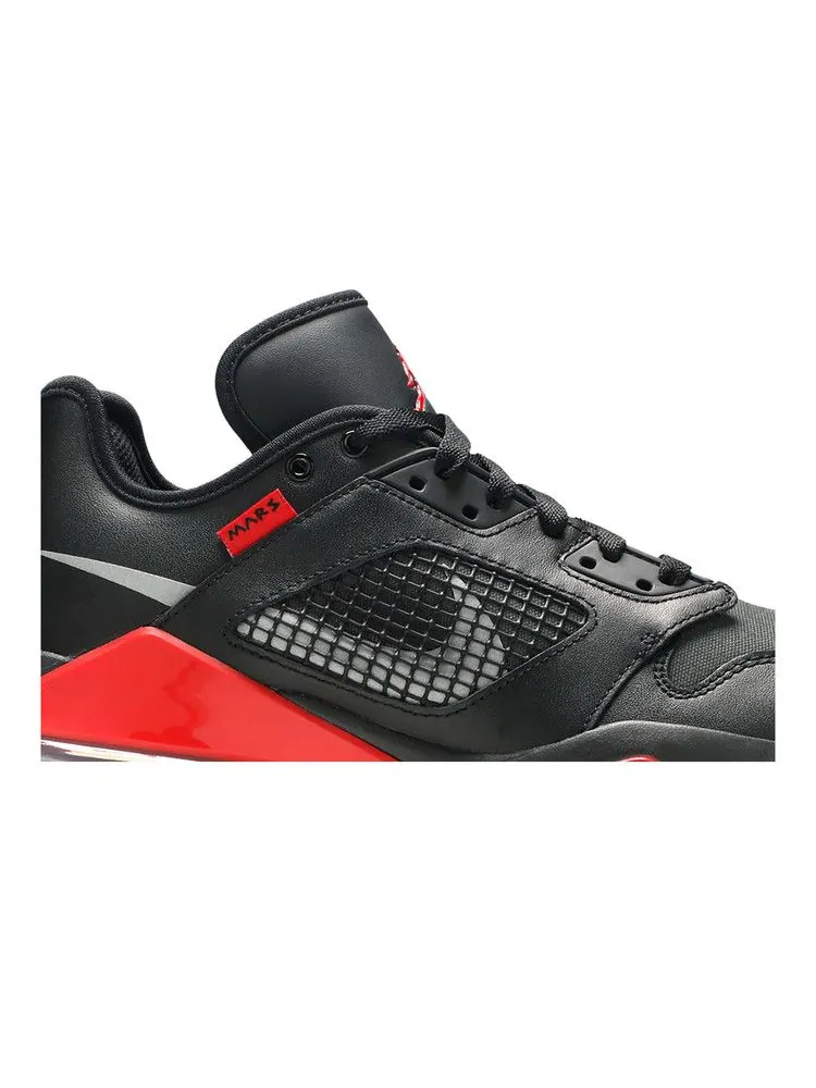 Кроссовки Air Jordan Jordan Mars 270 Low 'Bred' — изображение 3 из 9, черный
