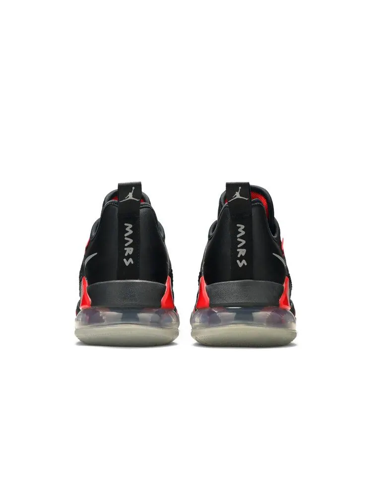 Кроссовки Air Jordan Jordan Mars 270 Low 'Bred' — изображение 7 из 9, черный