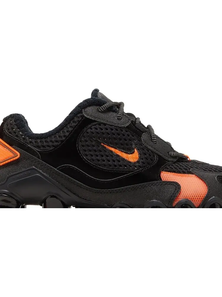 Кроссовки Nike Wmns Shox TL Nova 'Black Orange' — изображение 2 из 8, черный