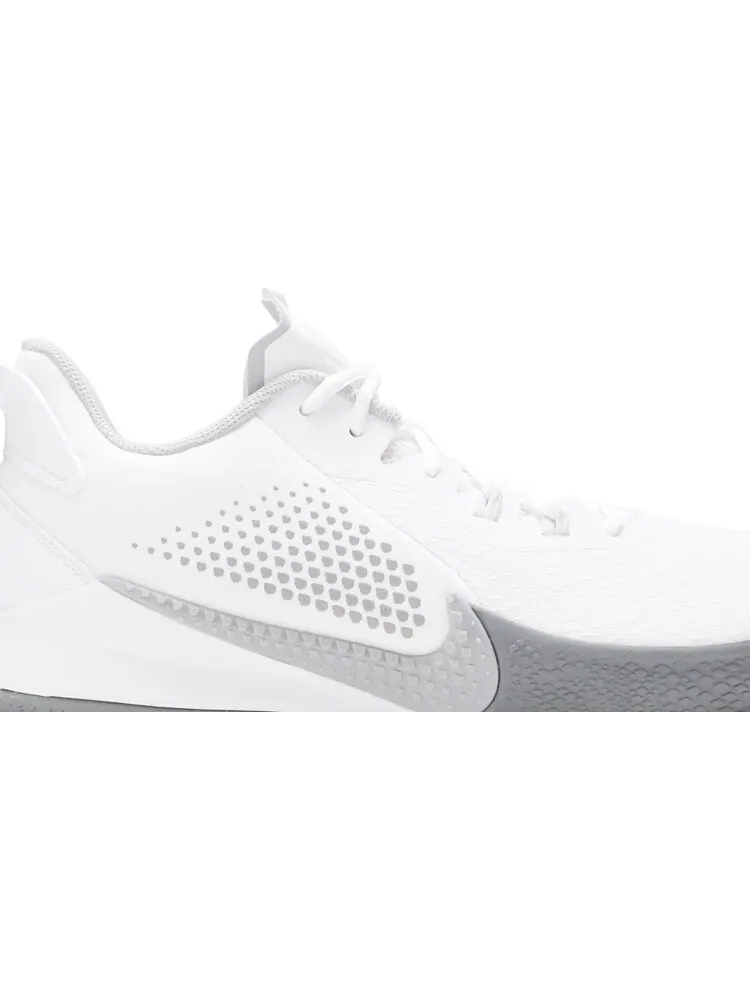Кроссовки Nike Mamba Fury 'White Wolf Grey' — изображение 2 из 8, белый